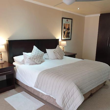 The Lazy Grape Guest Lodge & Spa Benoni Dış mekan fotoğraf