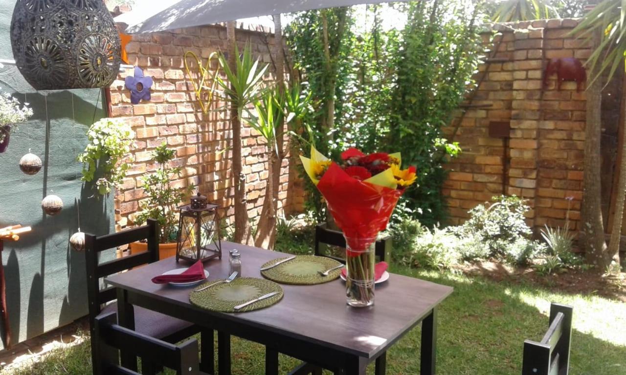 The Lazy Grape Guest Lodge & Spa Benoni Dış mekan fotoğraf