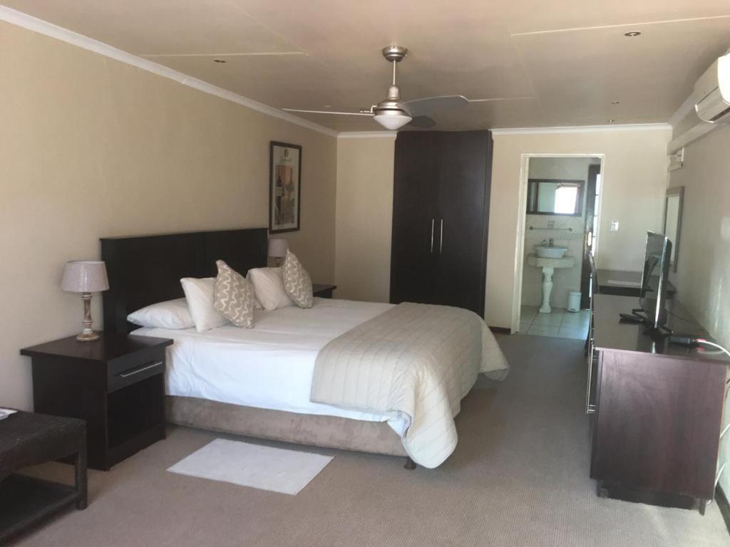 The Lazy Grape Guest Lodge & Spa Benoni Dış mekan fotoğraf