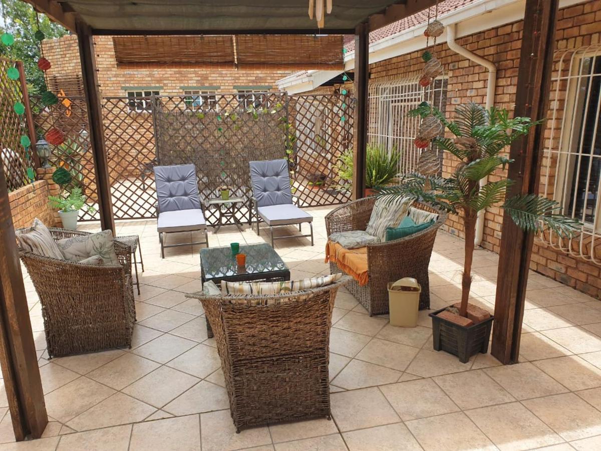 The Lazy Grape Guest Lodge & Spa Benoni Dış mekan fotoğraf