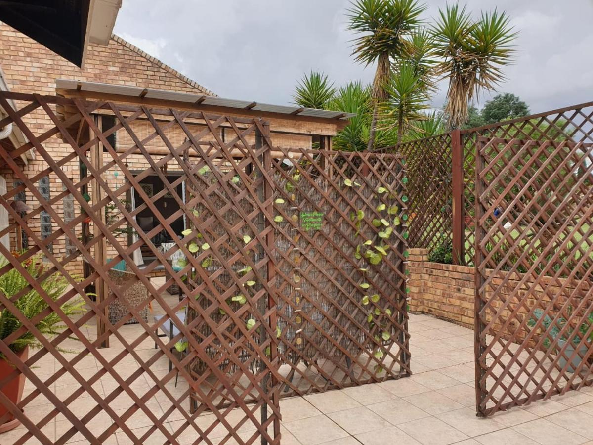 The Lazy Grape Guest Lodge & Spa Benoni Dış mekan fotoğraf