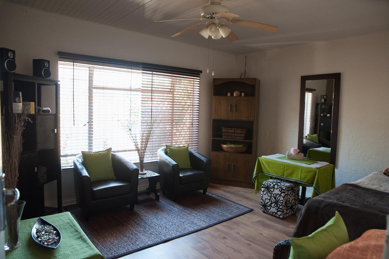 The Lazy Grape Guest Lodge & Spa Benoni Dış mekan fotoğraf